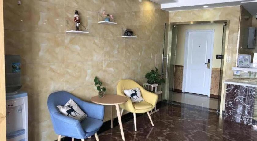 Ease Chuanhuan Nan Road Chuansha Metro Station Hotel